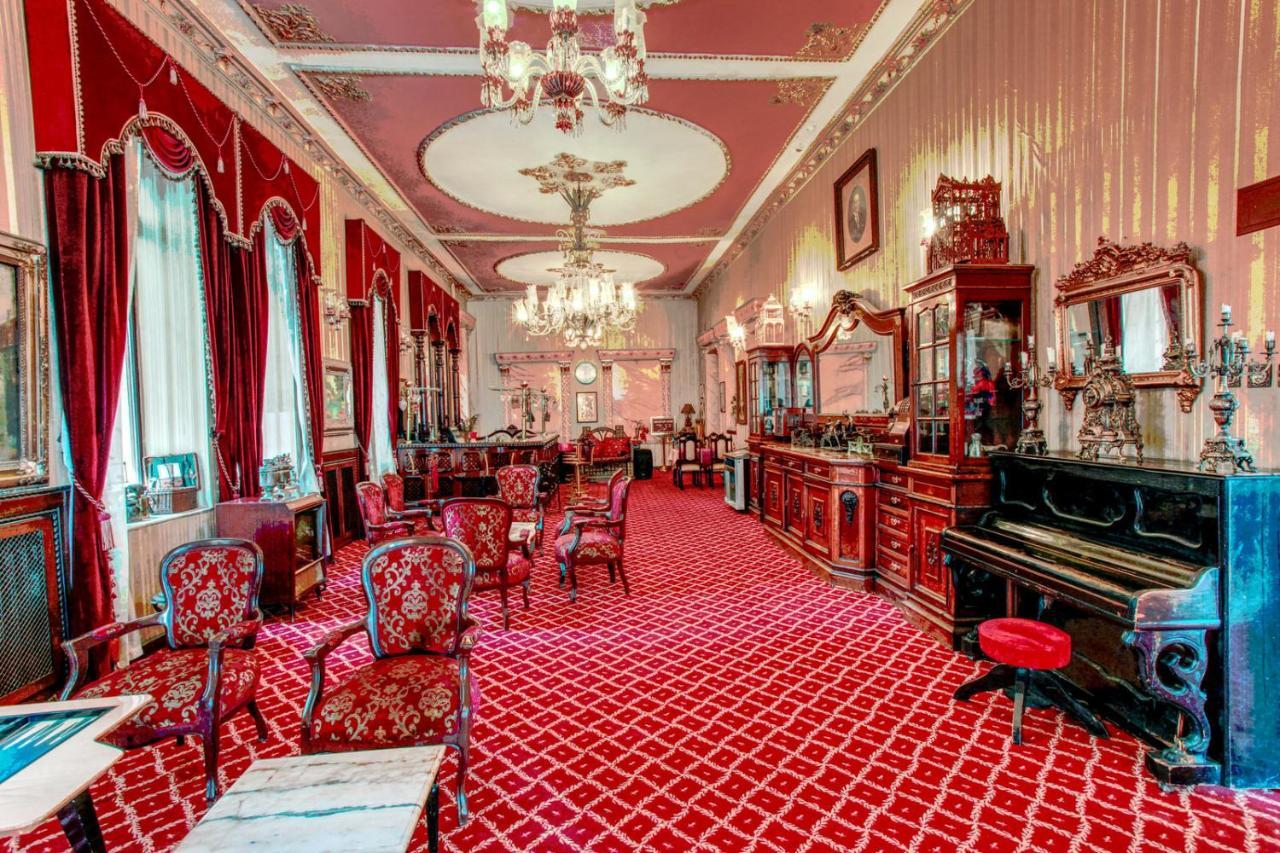 Grand Hotel De Londres Istanbul Exterior photo