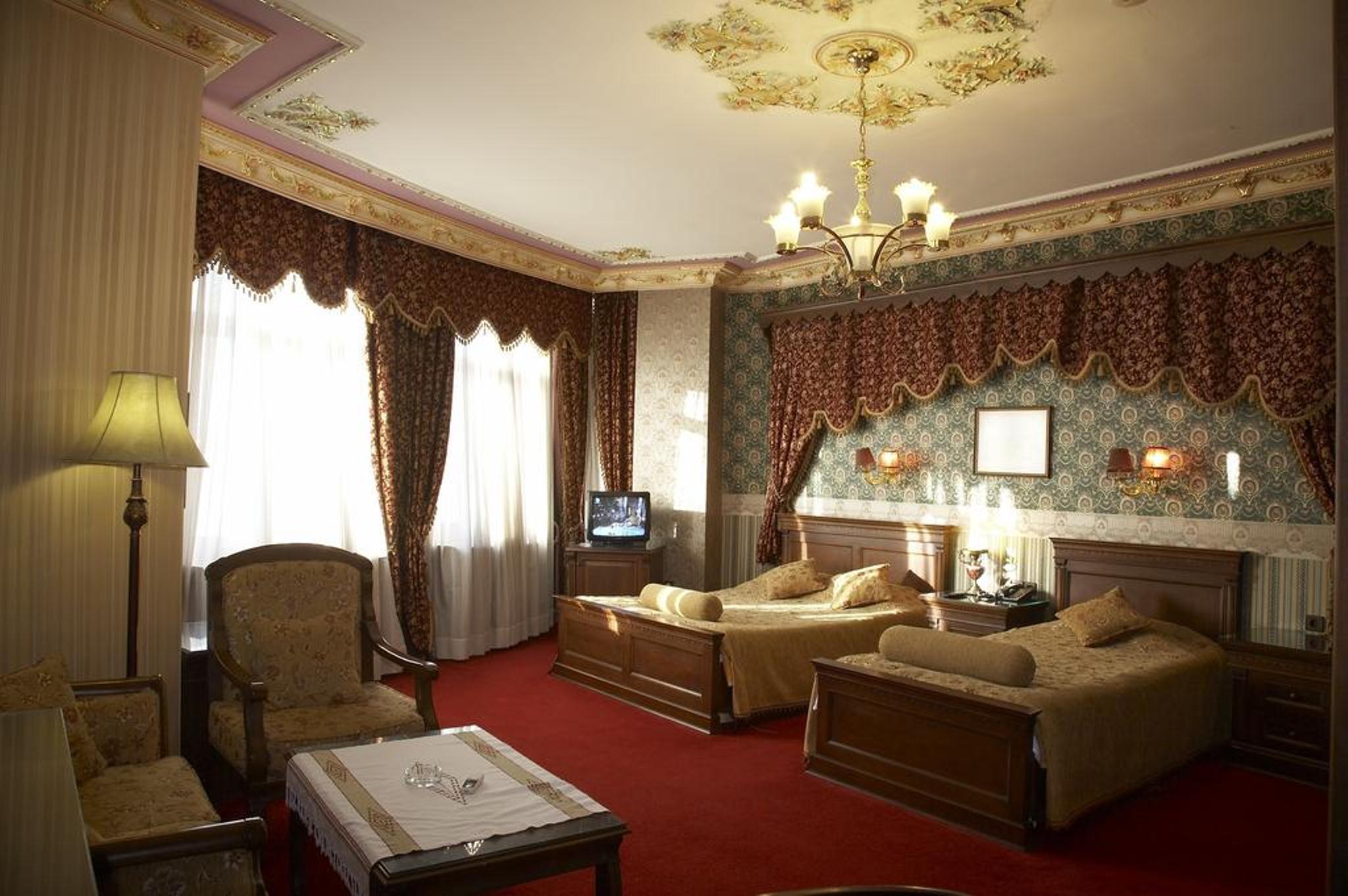 Grand Hotel De Londres Istanbul Exterior photo