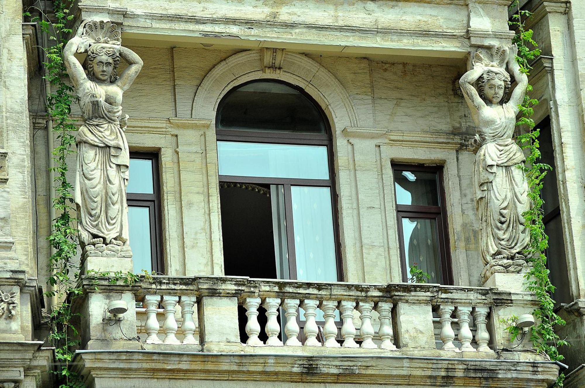 Grand Hotel De Londres Istanbul Exterior photo